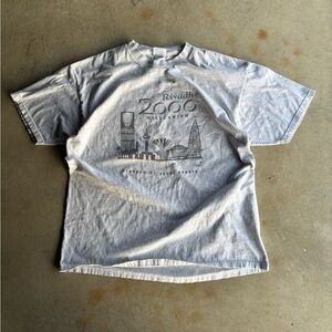 Riyadh 2000 Graphic Short-Sleeve Men's T-Shirt - Light Gray